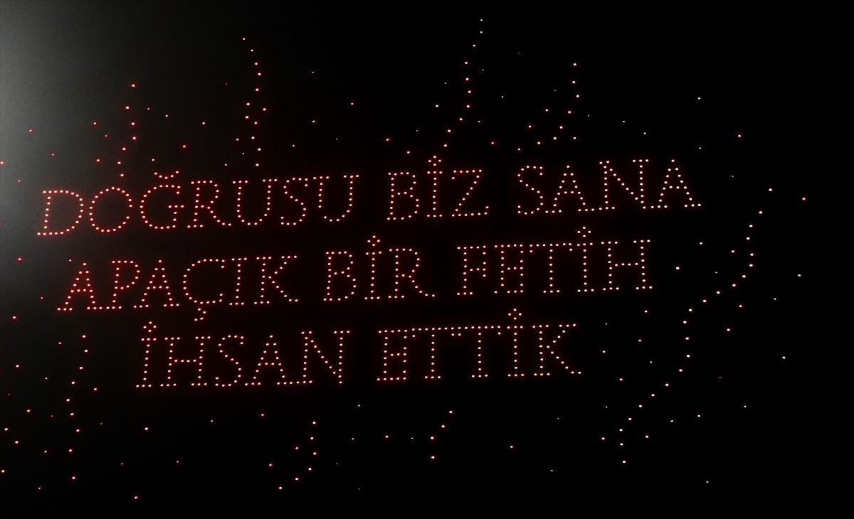 İstanbul’un Fethi: 573. Yıl Dron Gösterisi