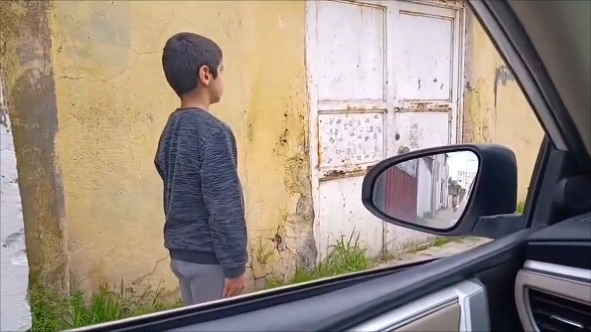 Emre Özer İstiklal Marşı’na Saygı Gösterdi