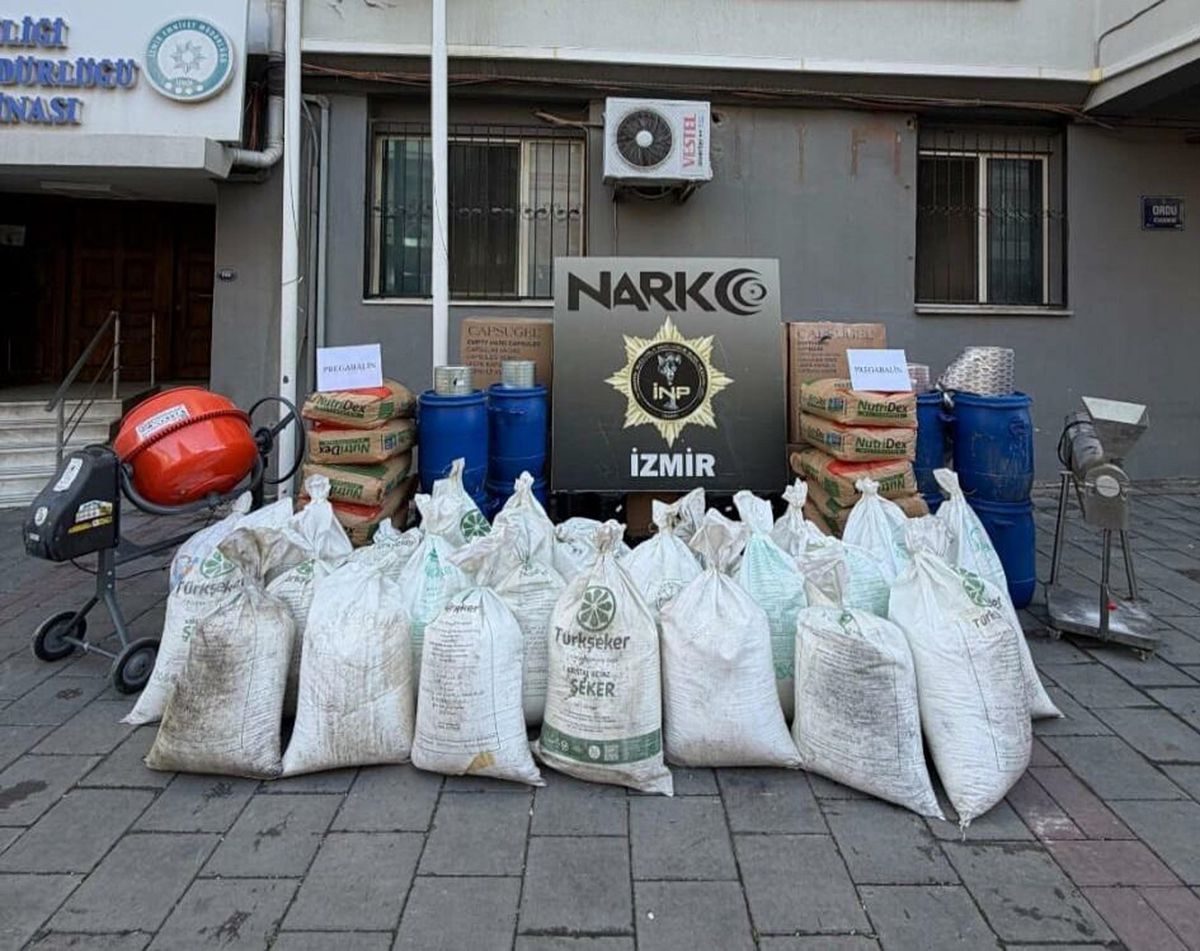 İzmir’de Uyuşturucu Operasyonu: 11 Milyon Hap Ele Geçirildi