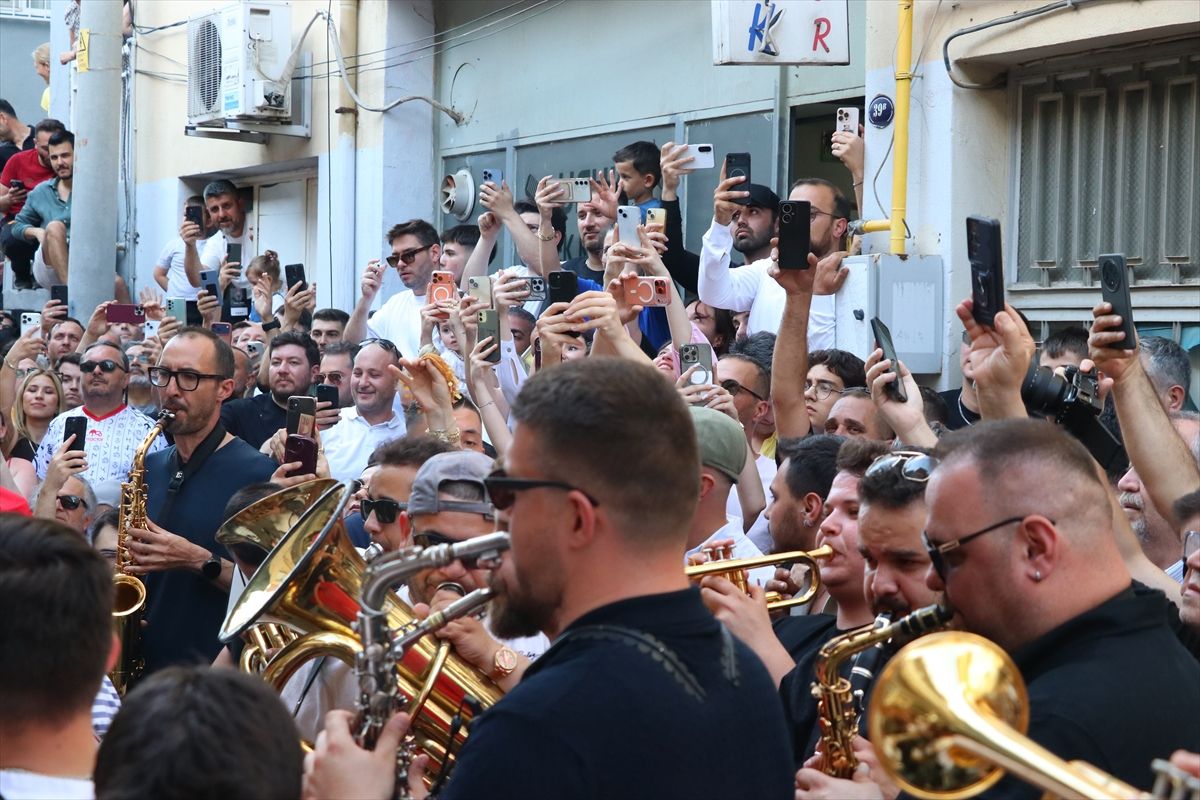 Bornova’da Arife Çalgısı Şenliği