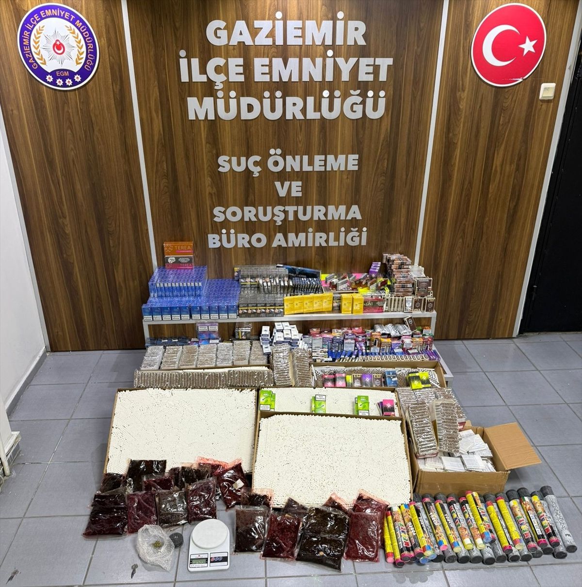 Gaziemir’de Kaçak Sigara Operasyonu