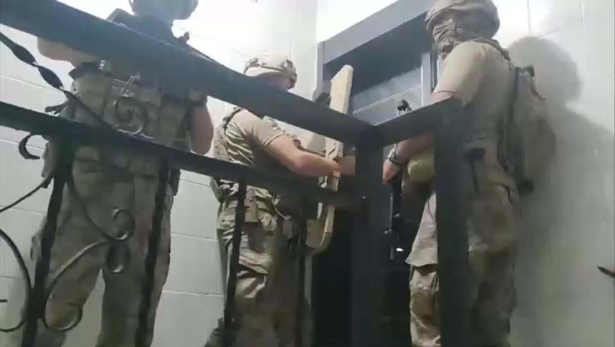 İzmir’de yasa dışı bahis operasyonu: 19 gözaltı