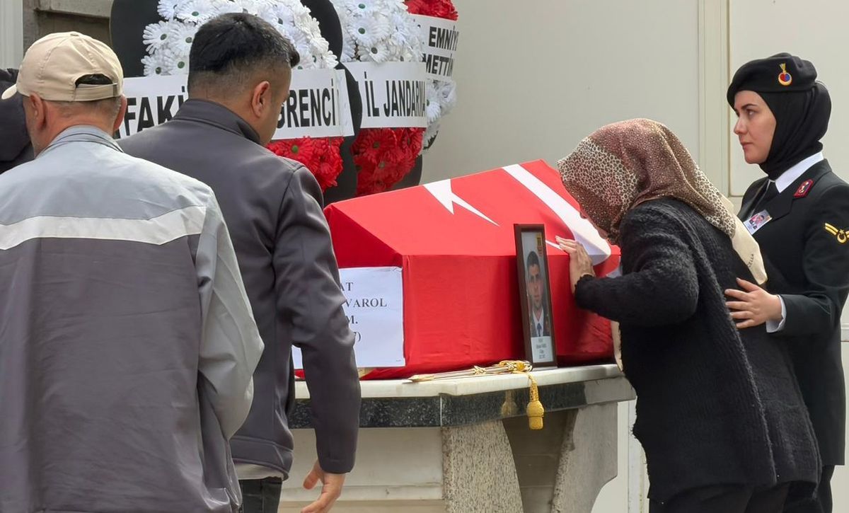 Üsteğmen Oğuzhan Varol Toprağa Verildi