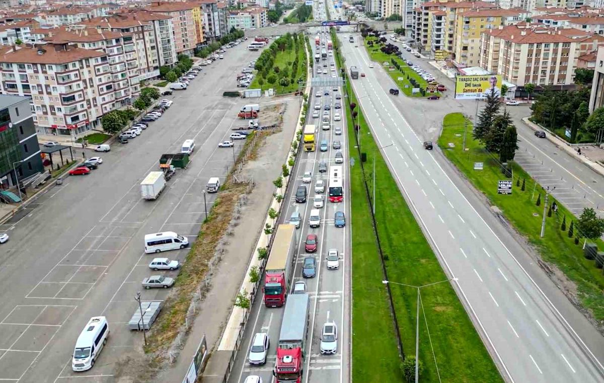 Kurban Bayramı’nda Çorum-Samsun Yolunda Yoğunluk
