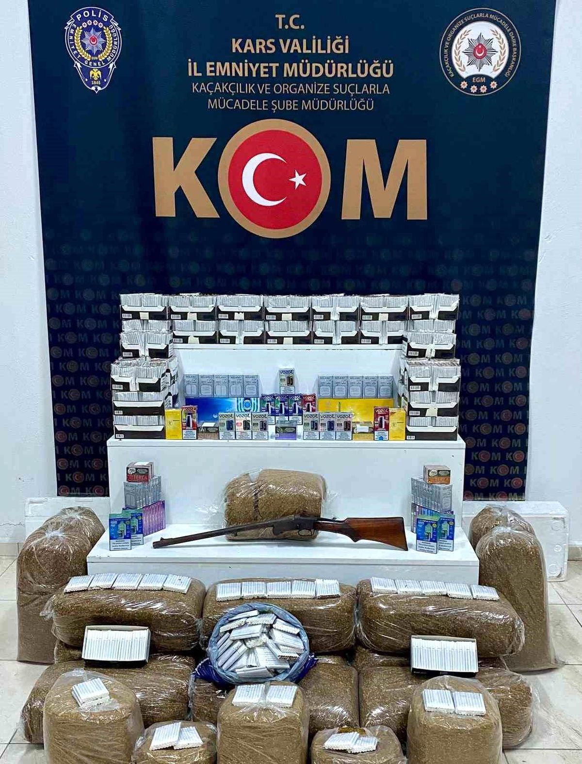 Kars’ta Kaçak Tütün Operasyonu: 5 Gözaltı
