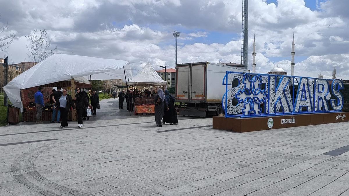 Doğu Kapı’nın Açılması Kars’ı Hareketlendirecek