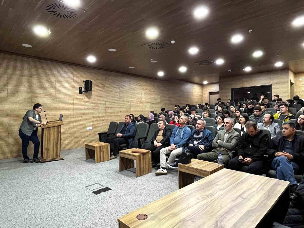 Kastamonu Üniversitesi’nde Madde Bağımlılığı Paneli