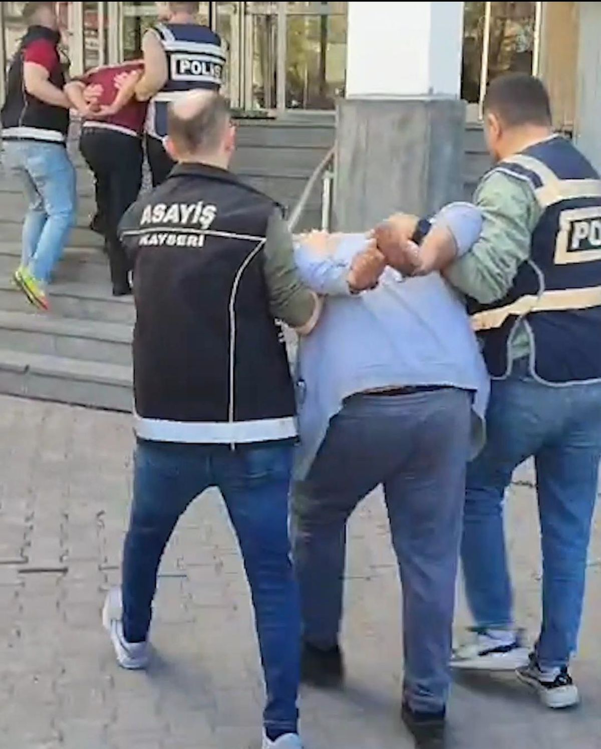 Kayseri’de Firari Hükümlüler Yakalandı
