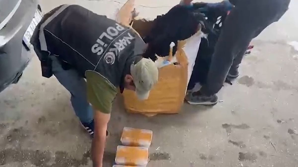 Kayseri’de Uyuşturucu Operasyonu: 9 Kilo Metamfetamin Ele Geçirildi