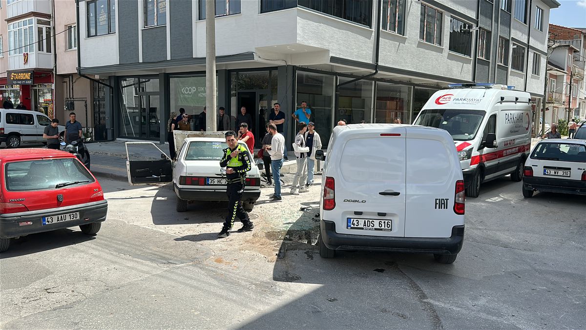 Kütahya’da Trafik Kazası: 1 Yaralı, 80 Bin TL Ceza