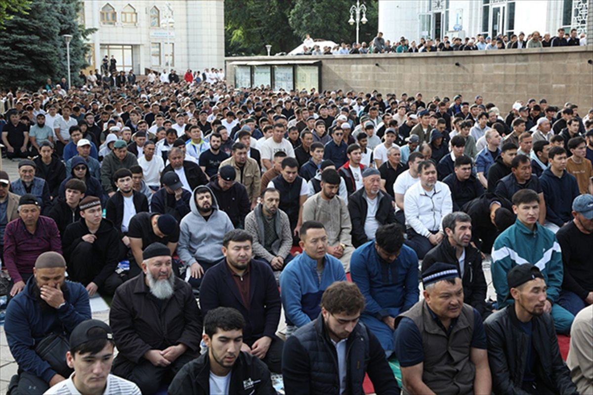 Kazakistan’da Kurban Bayramı Coşkusu