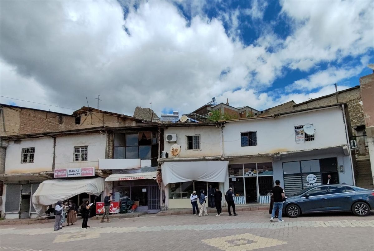Öğrenciler Keban’da Harita Çizimi Yaptı