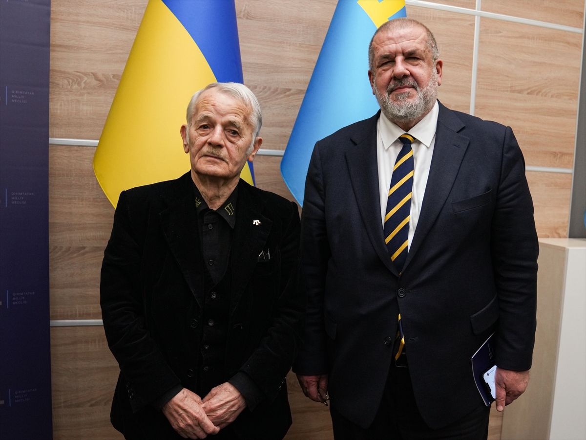 Kırım Tatar Liderleri Kiev’de Basın Toplantısı Düzenledi