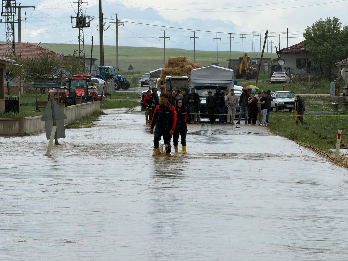 Kırşehir’de Yağışlar Hayatı Olumsuz Etkiliyor