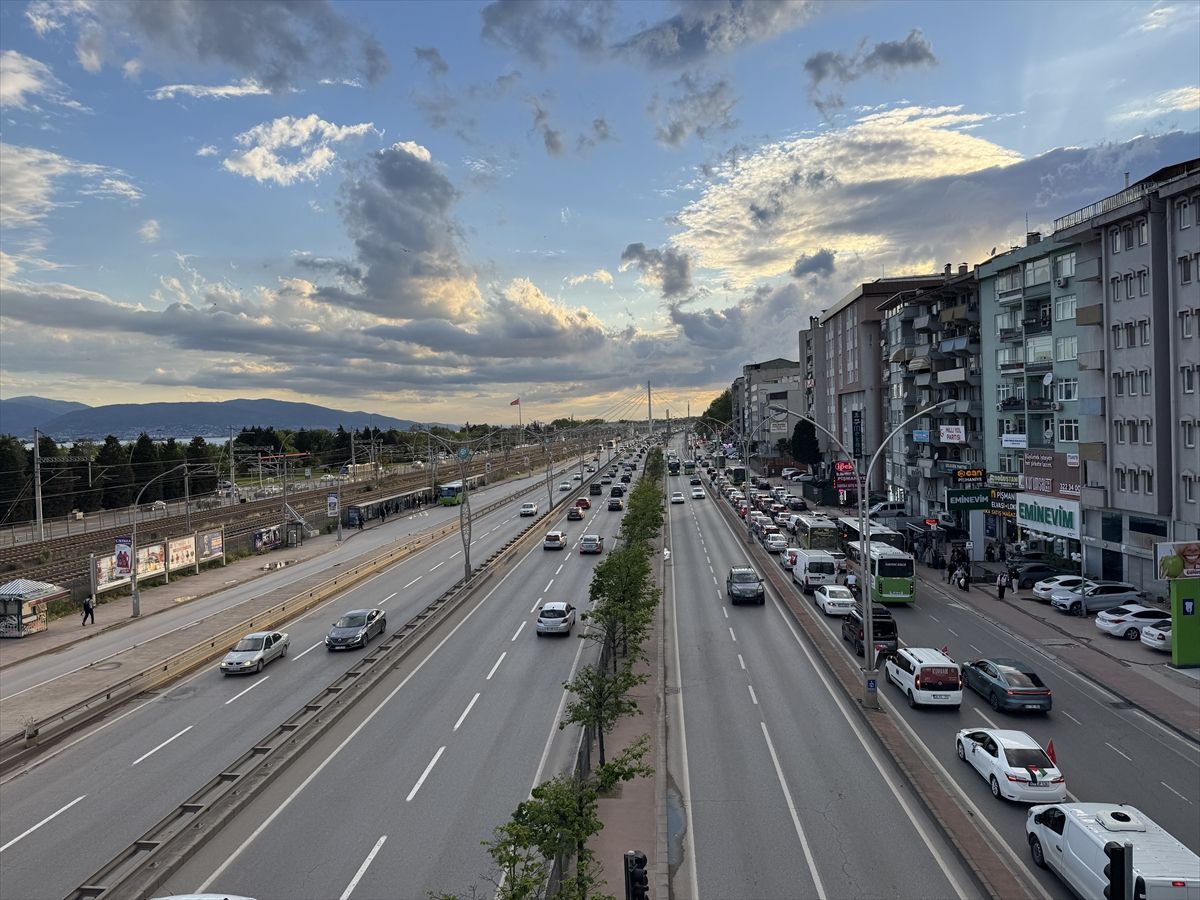 Kocaeli’de Filistin için Araç Konvoyu