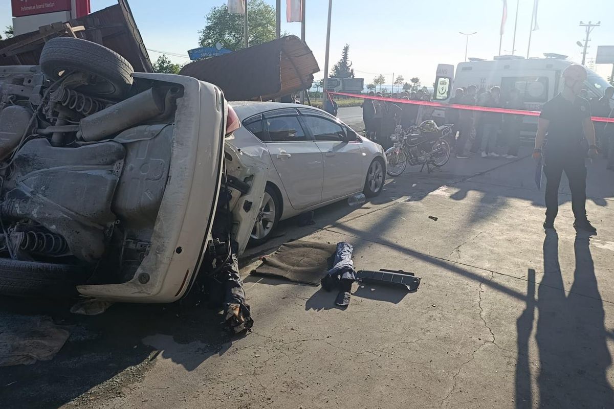Zonguldak’ta Trafik Kazası: İki Kardeş Yaralandı