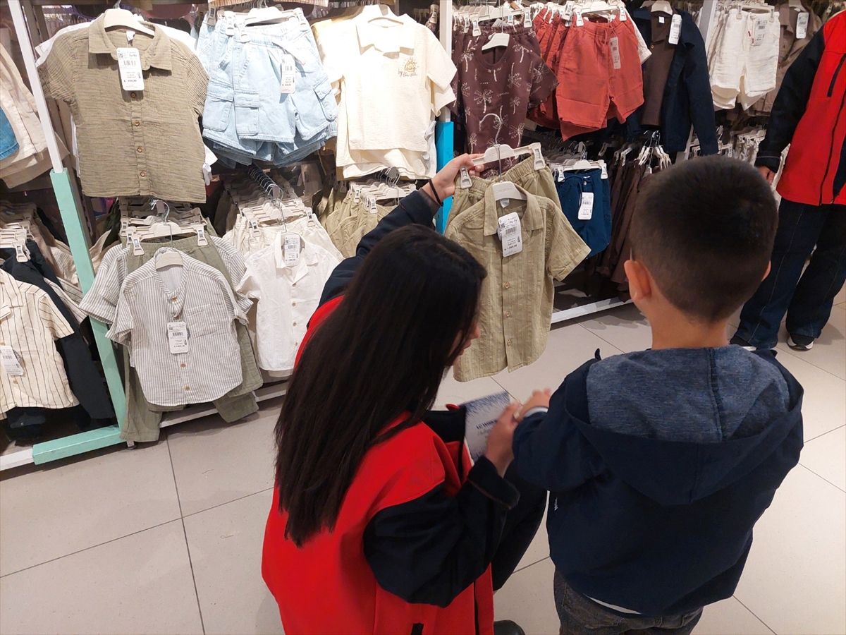 Konya’da Öksüz ve Yetim Çocuklara Bayram Yardımı