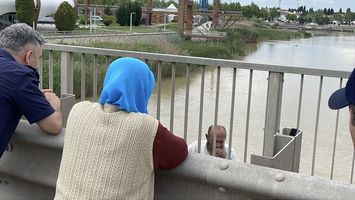 Köprüdeki İntihar Girişimi Başarıyla Sonlandırıldı