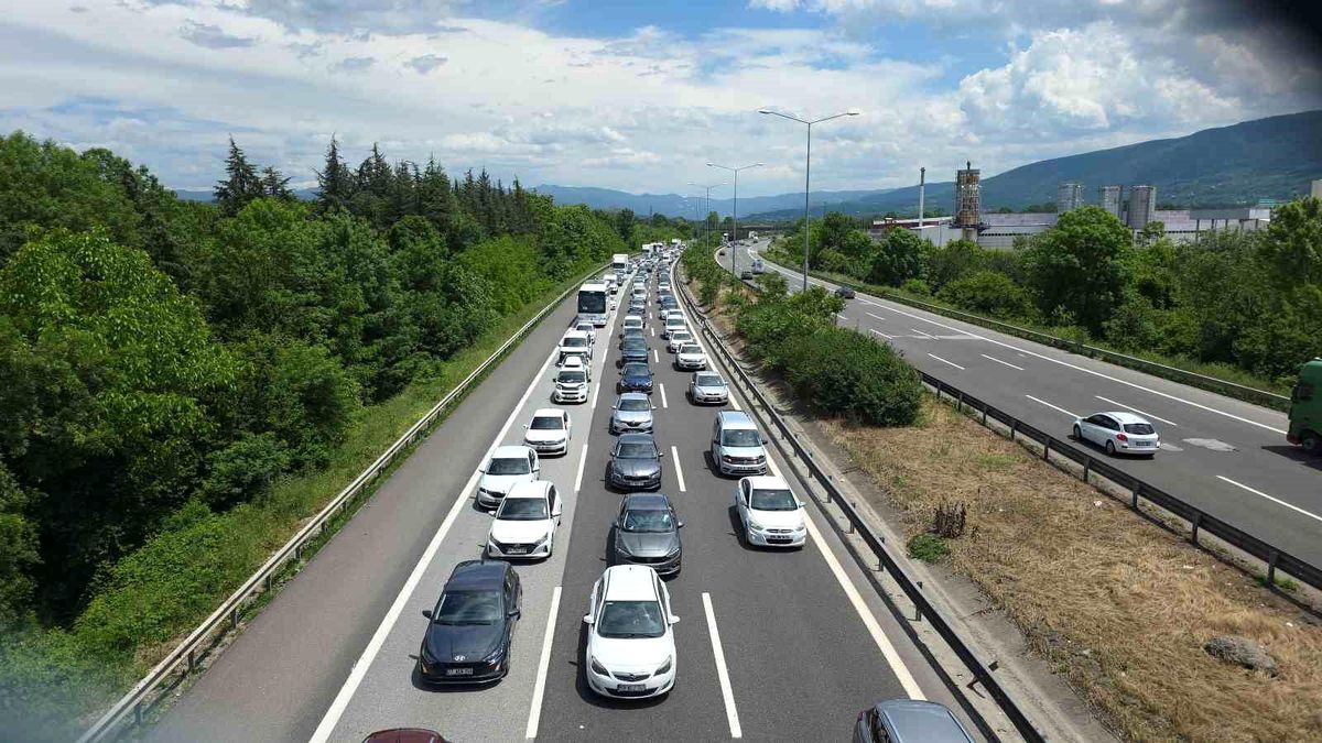 Düzce’de Kurban Bayramı Trafik Yoğunluğu