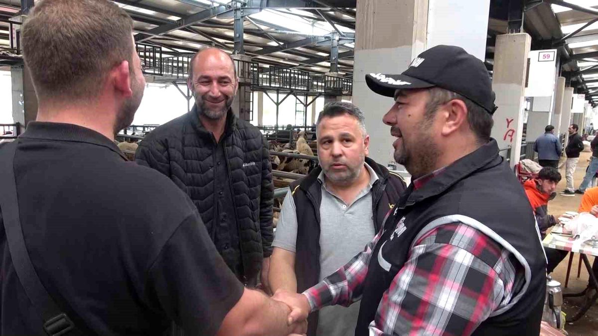 Bursa’da Kurban Pazarında Sahte Para Eğitimi