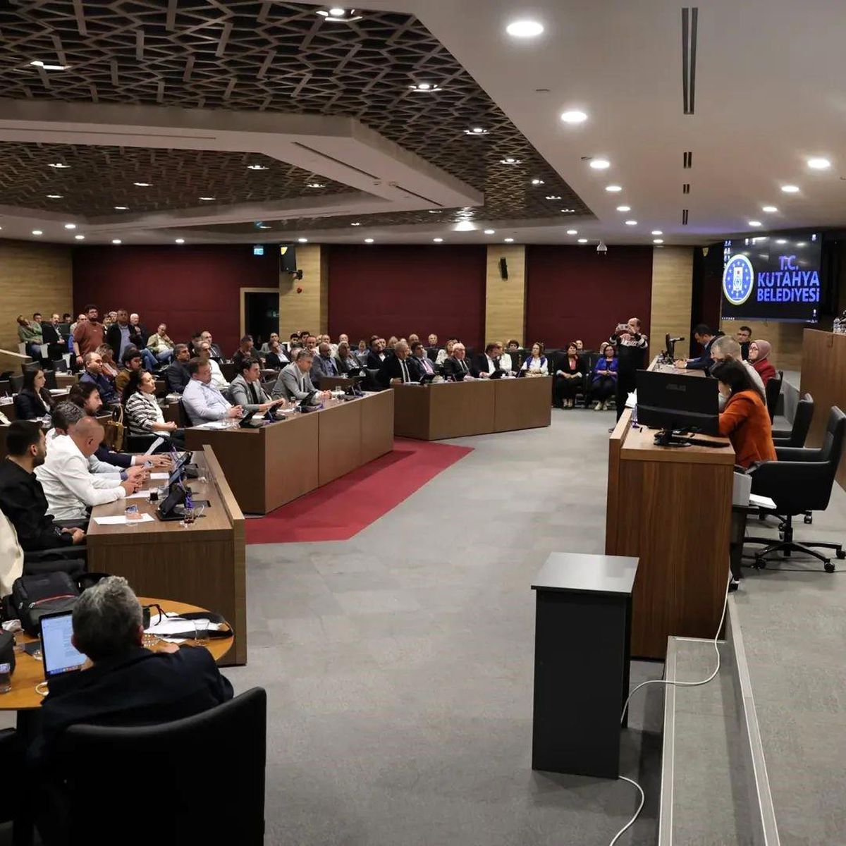 Kütahya Belediye Meclisi’nde ‘Kesin Hesap Kararı’ reddedildi