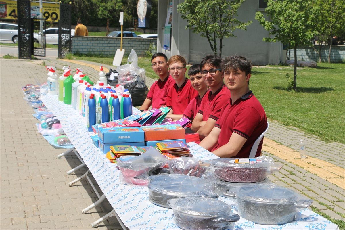 Kütahya’da İyilik Kermesi Düzenlendi