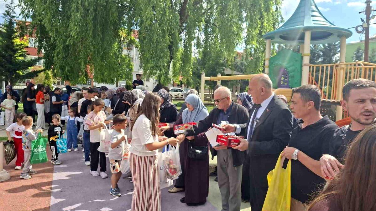 Kütahya Hisarcık’ta bayram arifelerinde “Holo” geleneği asırlardır yaşatılıyor