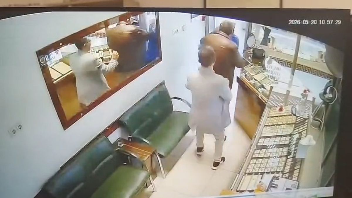 Eşine Yüzük Bakmaya Gelen Hırsız Tutuklandı