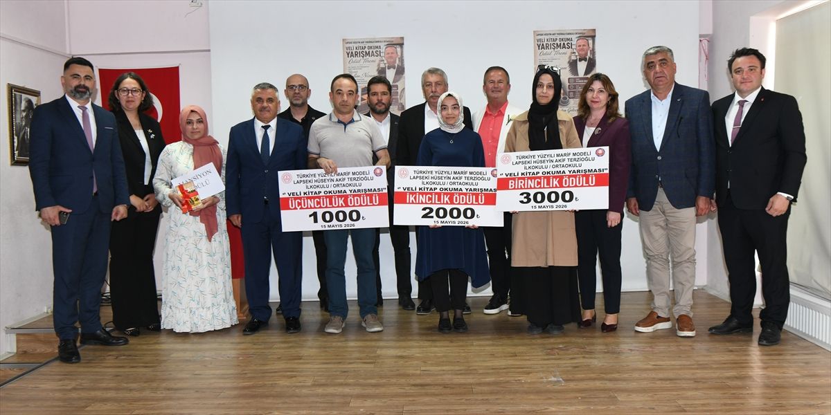 Veli Kitap Okuma Yarışması Ödül Töreni