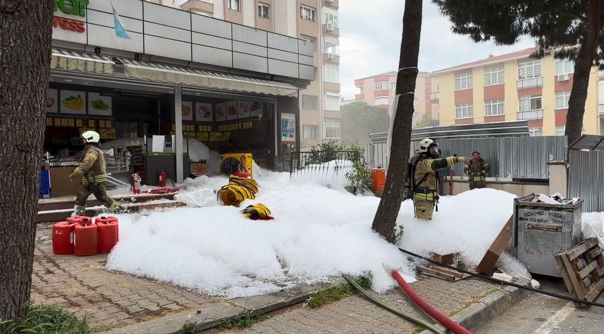 Maltepe’de Market Yangını