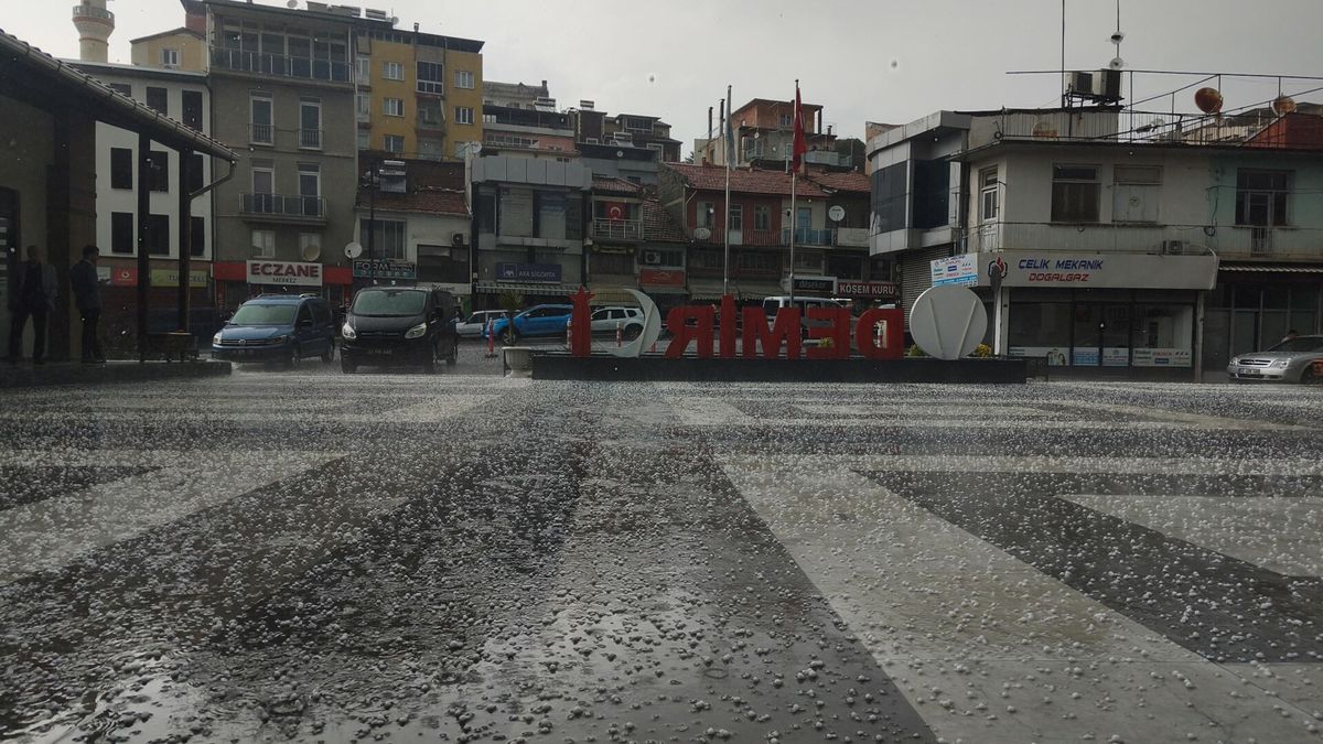 Demirci’de Dolu Felaketi
