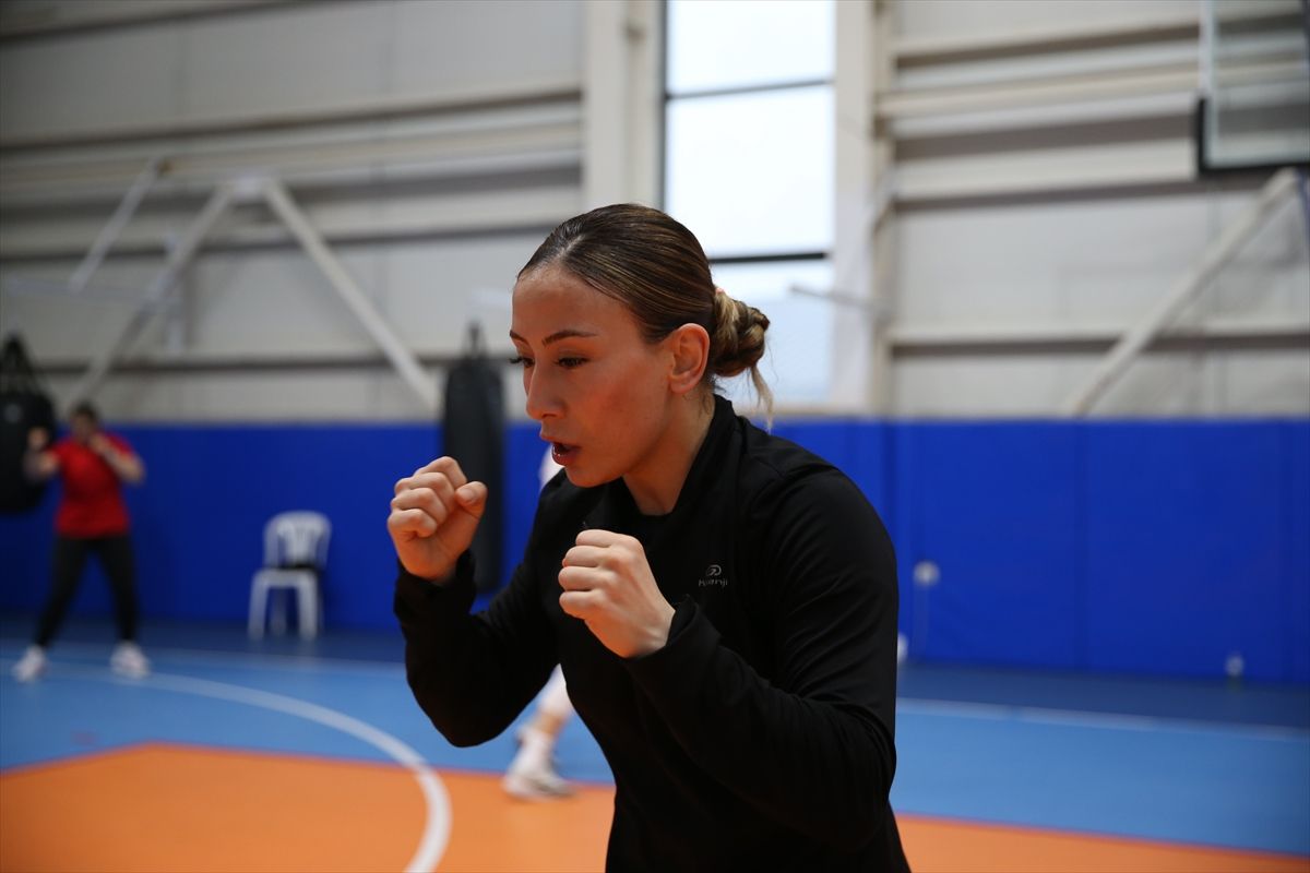 Milli Boksörler Olimpiyat İçin Hazırlanıyor