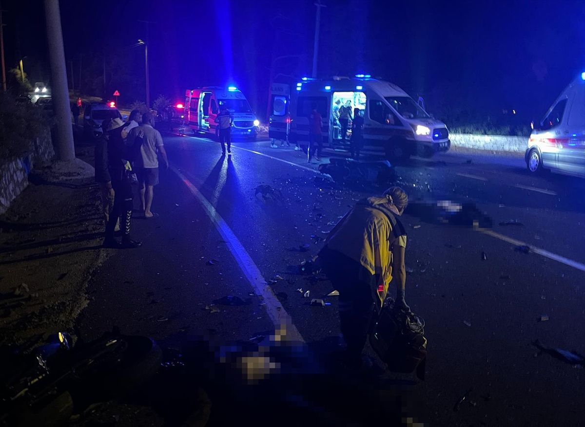 Marmaris’te Motosiklet Kazası: İki Ölü, Bir Yaralı