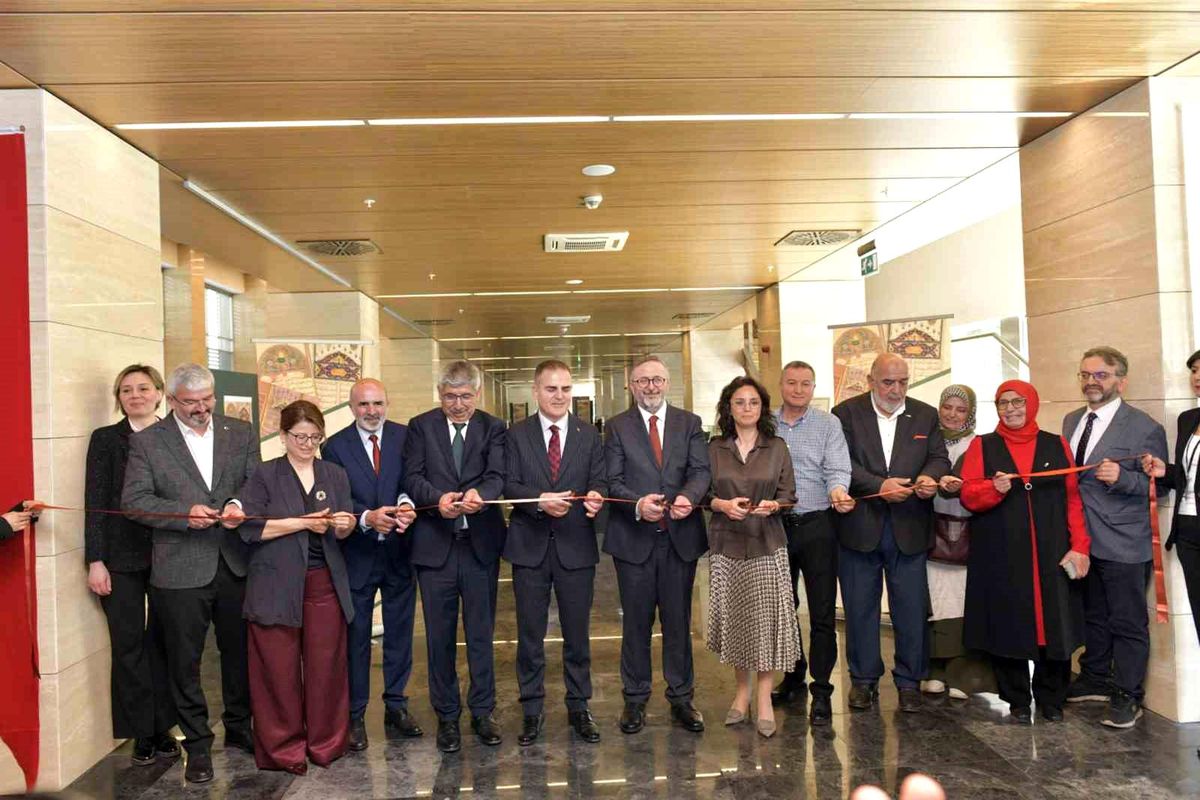 ‘Muğlalı Şâhidî İbrahim Dede ve Muhiti’ yazma eser sergisi açıldı