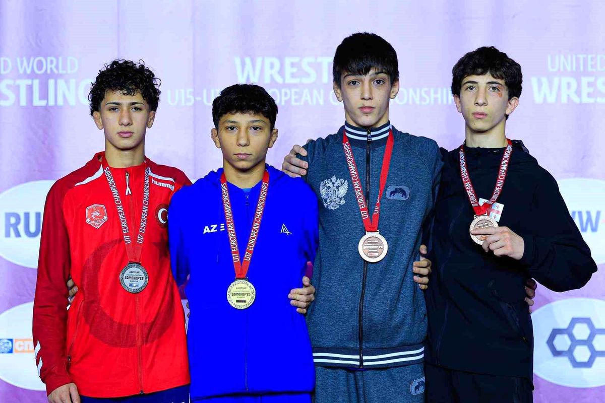 Muhammed Gölha Gümüş Madalya Kazandı