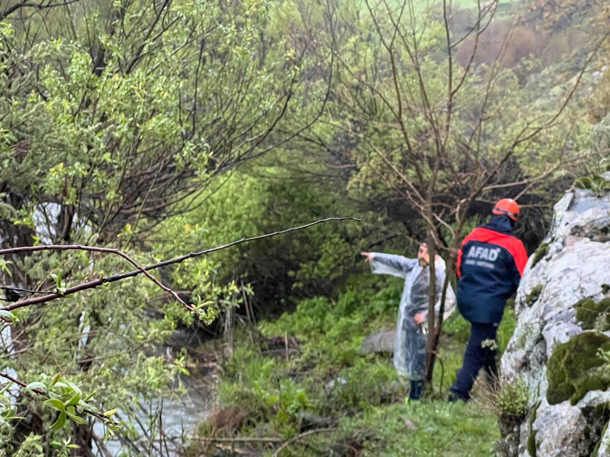 Muş’ta Kaybolan Kadın İçin Arama Çalışmaları Devam Ediyor