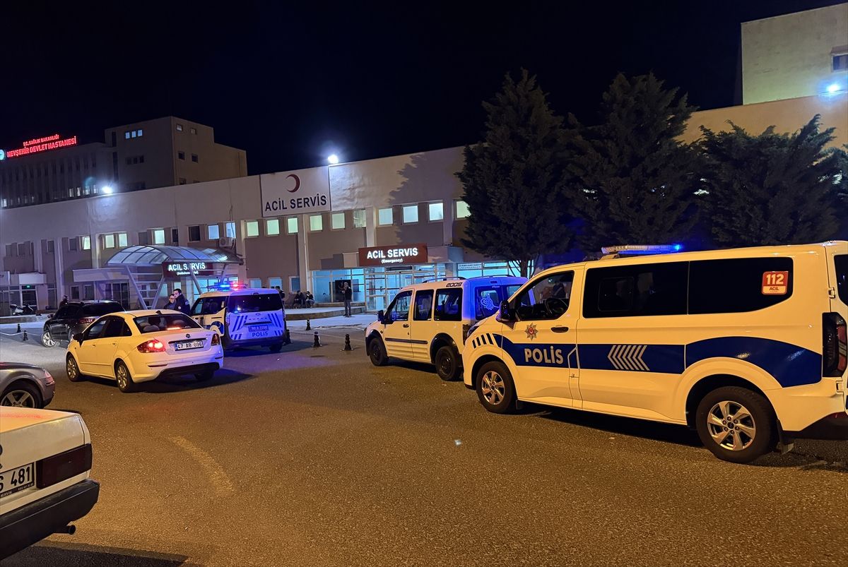 Kardeş Kavgasında Sağlıkçılar Mahsur Kaldı