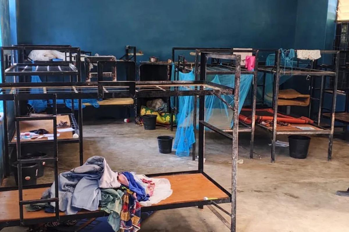 Oyo’da Okul Saldırısı: 25 Öğrenci ve 7 Öğretmen Kaçırıldı