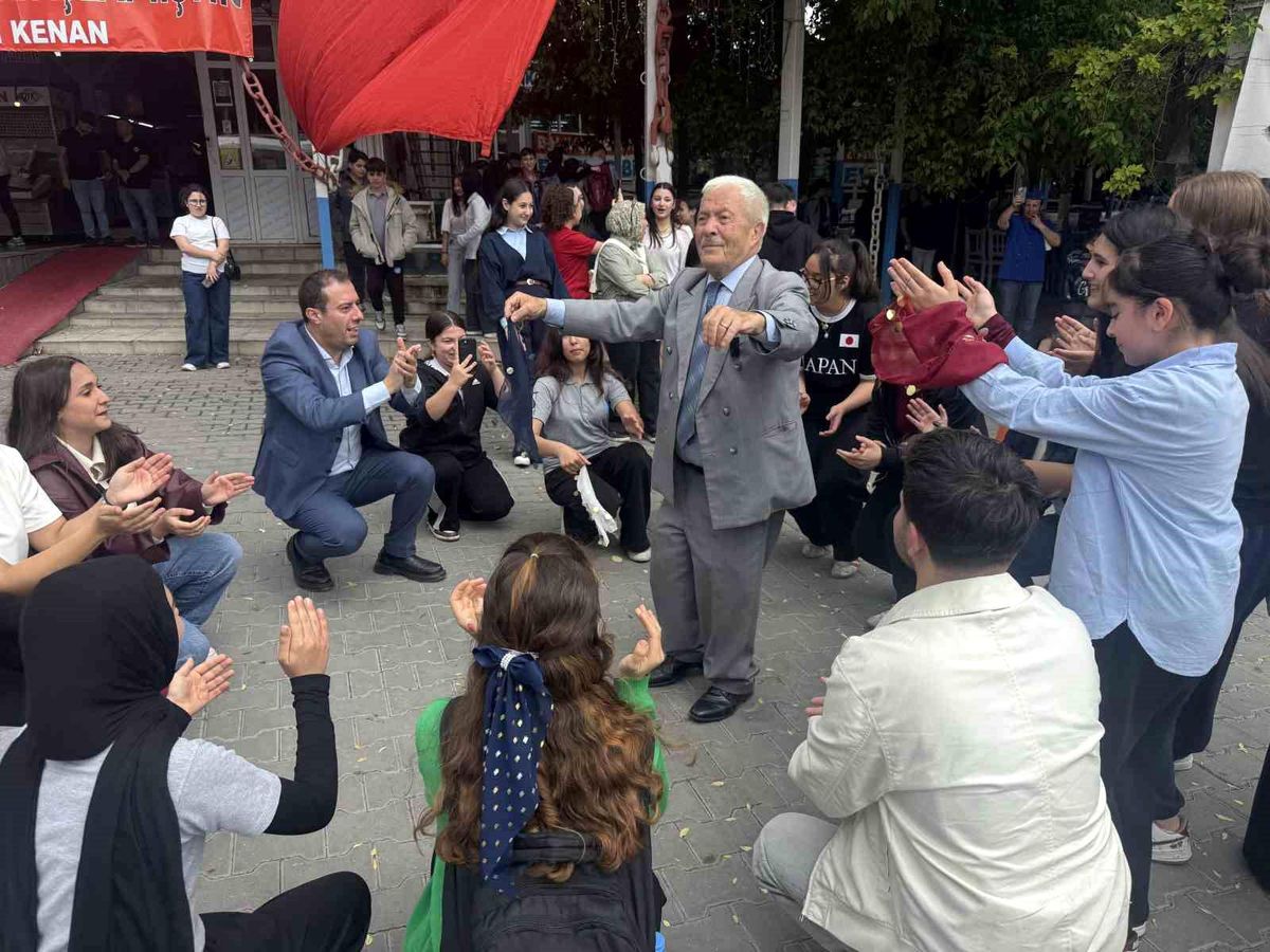 Beylikdüzü’nde Balık Yeme Yarışması