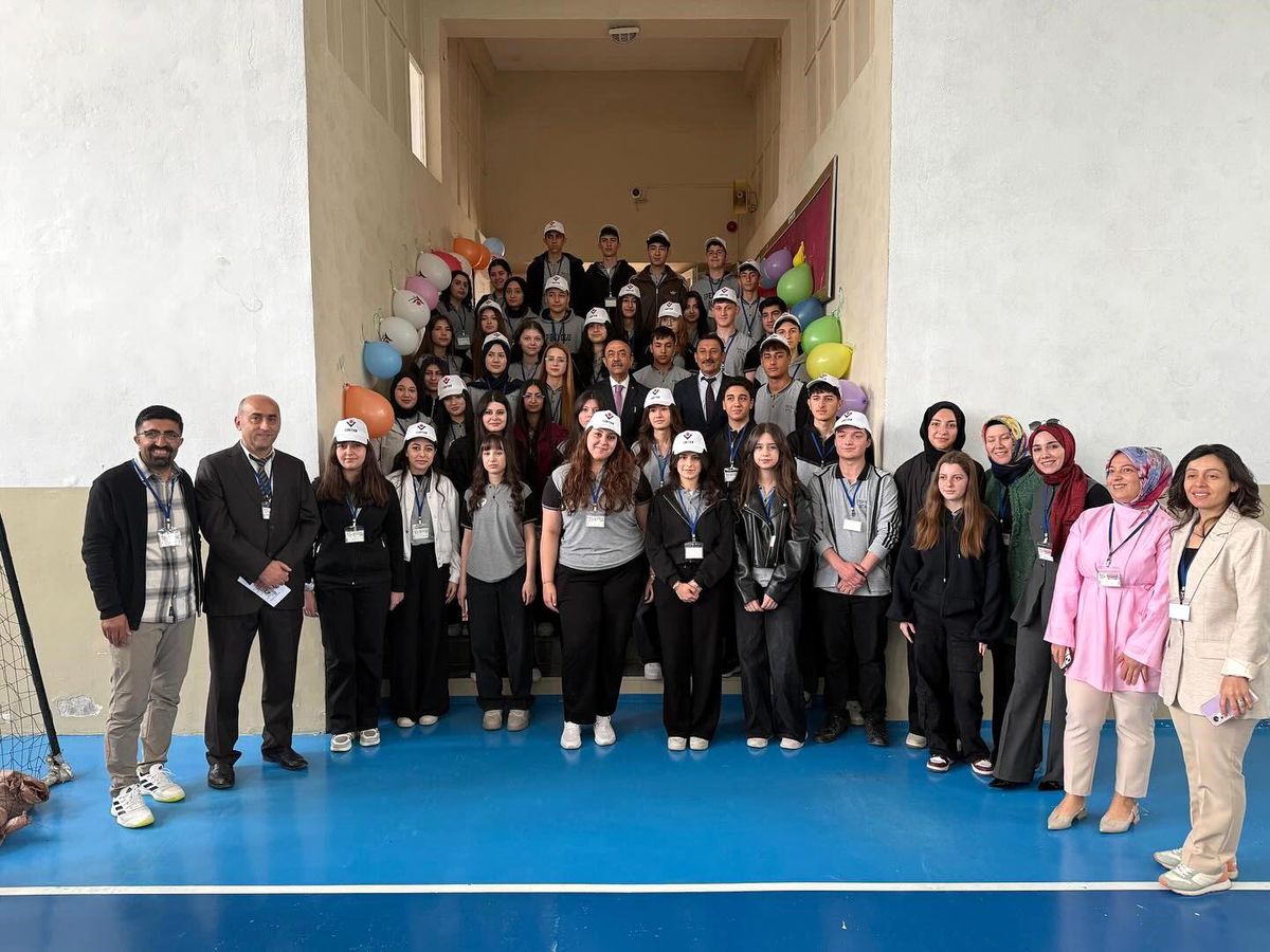 Erzincan’da Bilim Fuarı Yoğun İlgiyle Gerçekleşti