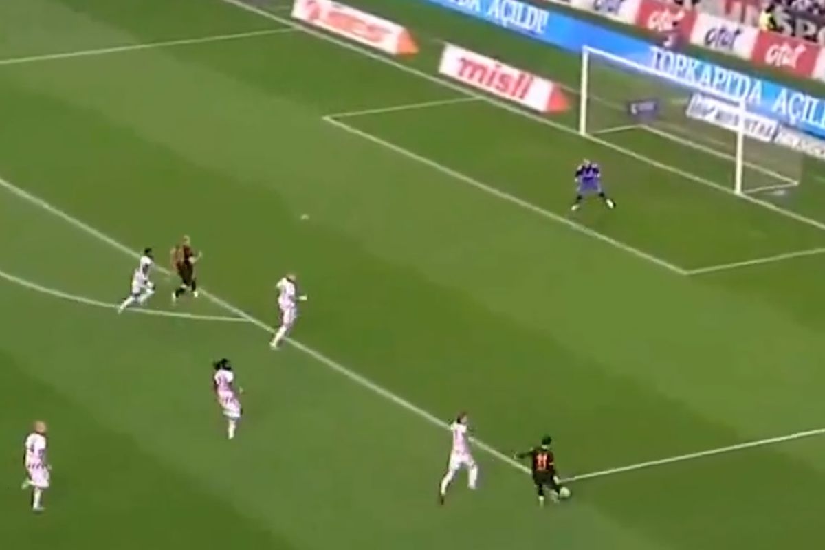 Okan Kocuk’un Galatasaray’dan yediği gol tepki çekti