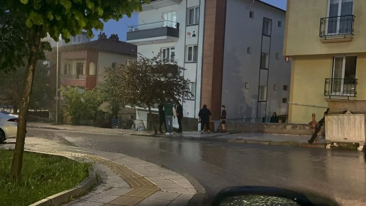 Operasyonda gözaltına alınan şüpheli, kelepçeli halde kaçtı