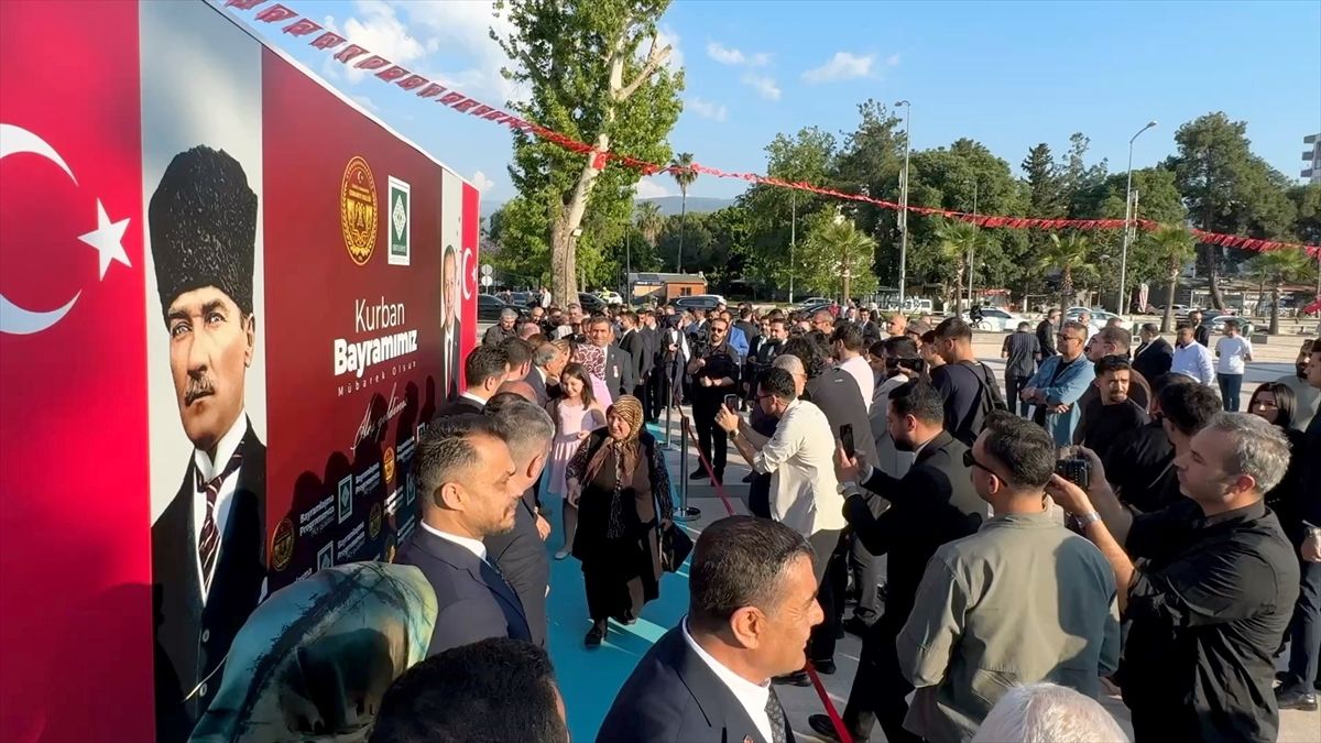 Osmaniye’de Bayramlaşma Programı