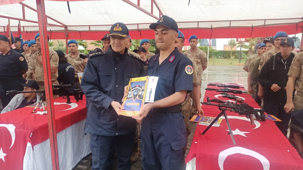 Osmaniye’de engelli gençlere temsili askerlik heyecanı