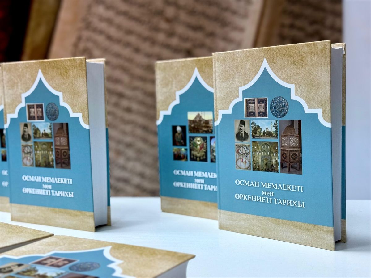 Osmanlı Tarihi Kazakçaya Çevrildi