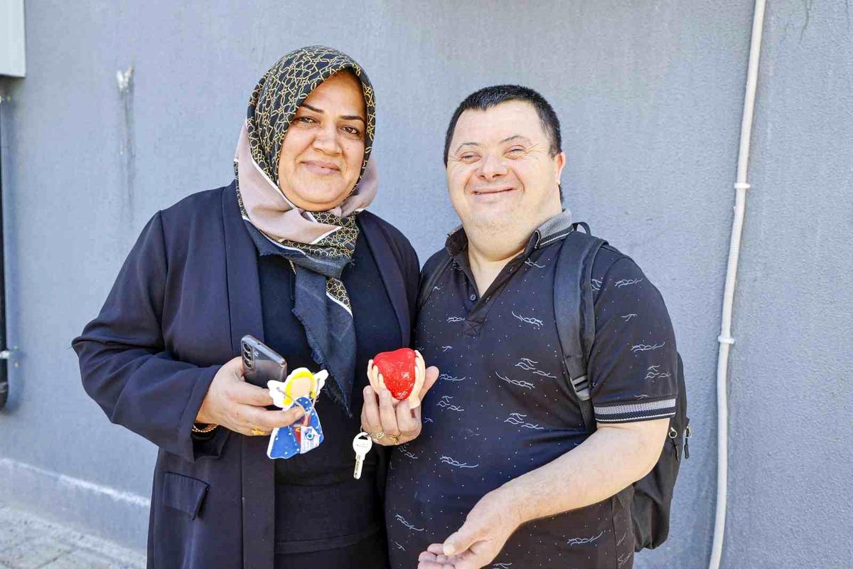 Özel bireylerden Anneler Günü’ne anlamlı sürpriz