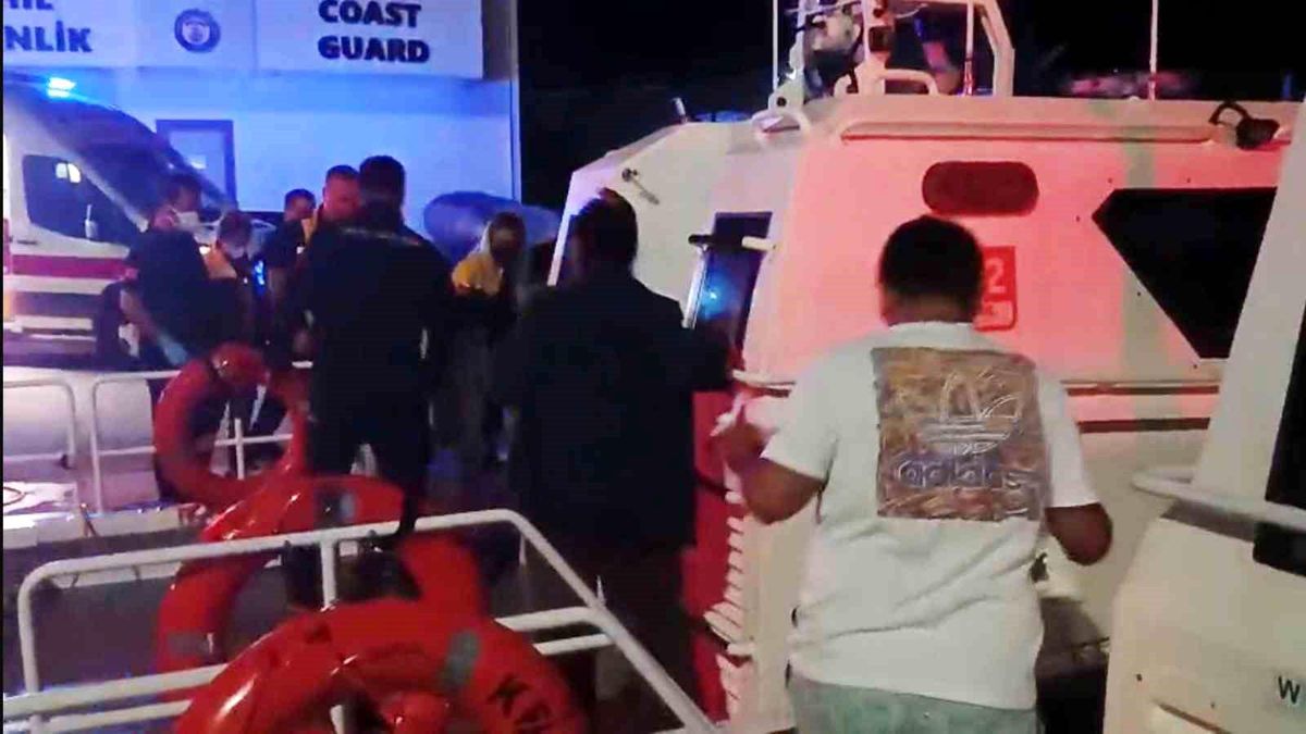 Marmaris’te Tekne Rahatsızlığına Müdahale