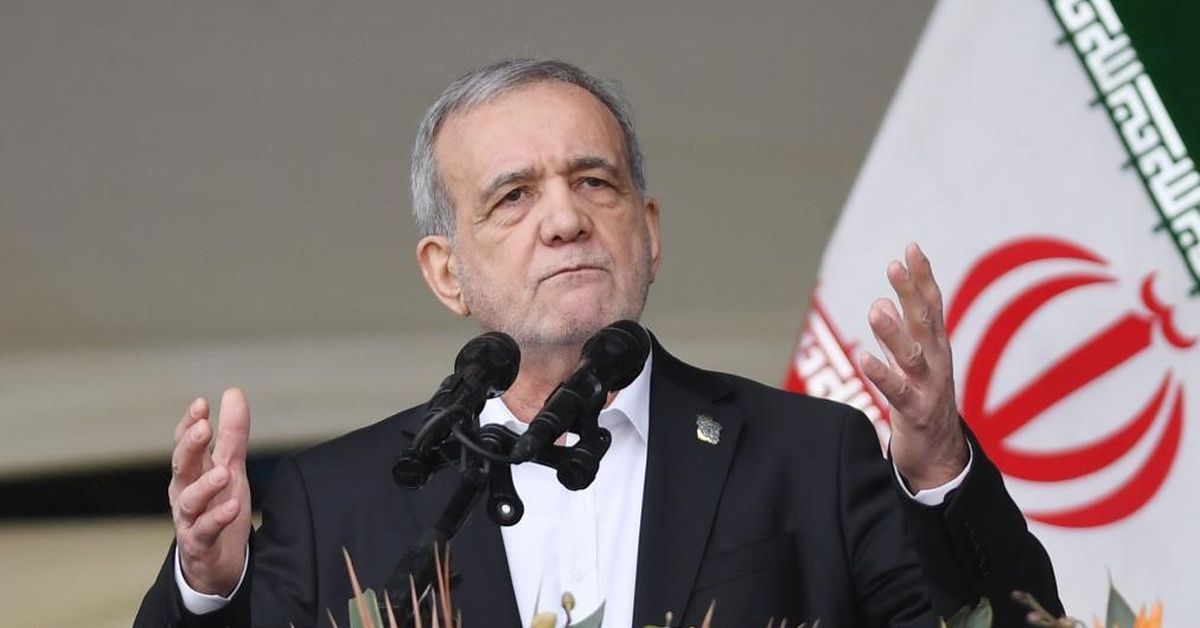 İran Cumhurbaşkanı’ndan Ekonomik Direnç Vurgusu