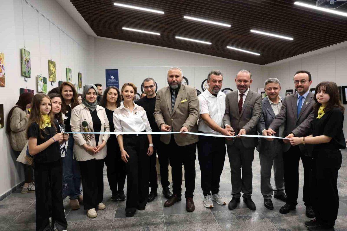 Yaban Arıları Sergisi Düzce’de Açıldı