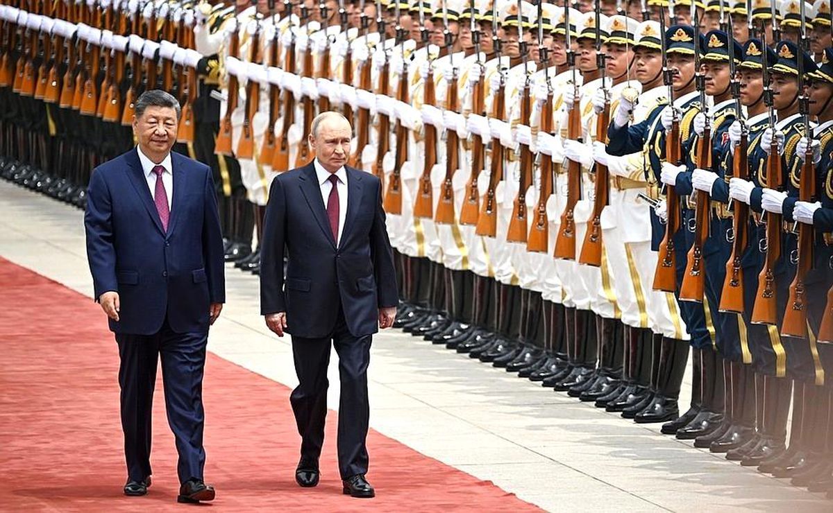 Putin ve Xi Pekin’de Görüştü